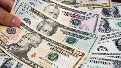 سقوط ارزش دلار به پایین‌ترین رقم خود در ۳ سال اخیر