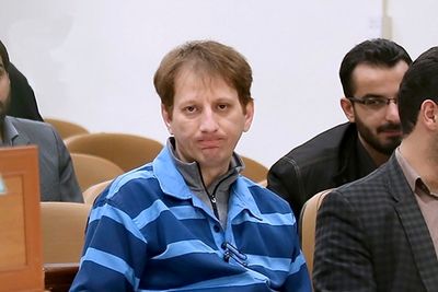 بابک زنجانی خبرنگاران را تهدید کرد
