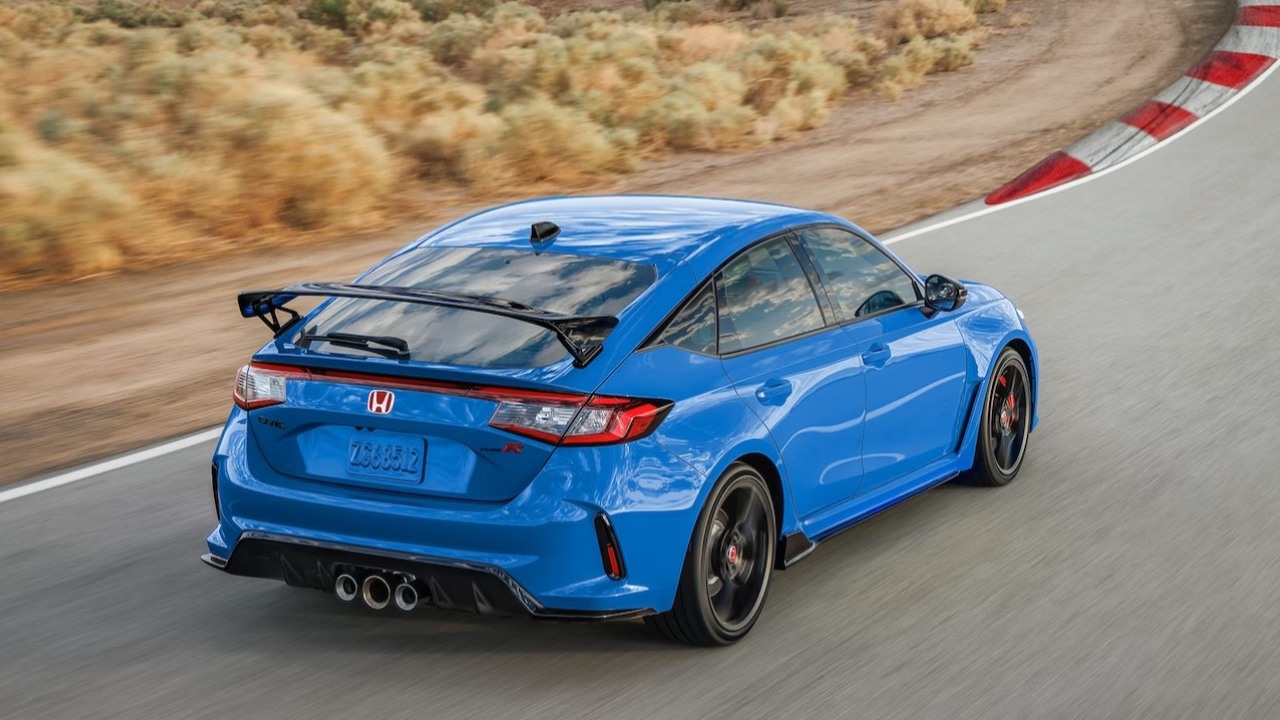 Honda Civic Type R 2024 models and trims, prices and specifications in UAE  | Autopediame