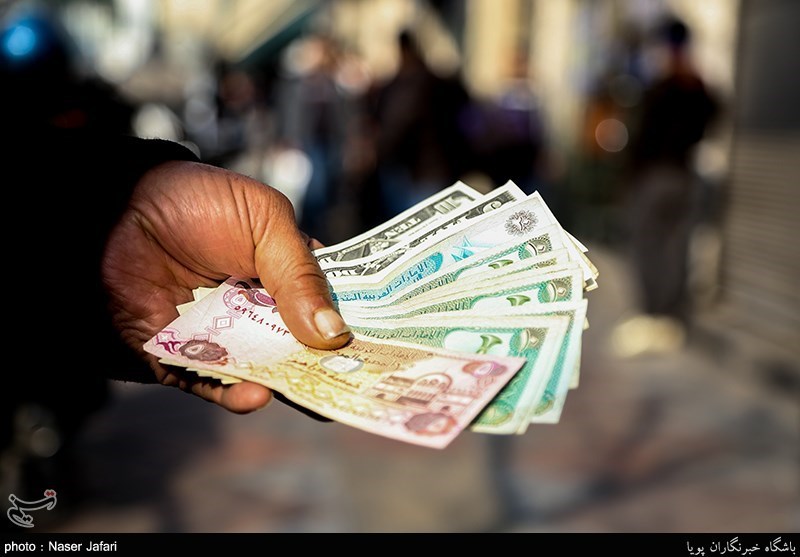 مکانیسم ماشه؛ تهدید روانی با تیغ کند بر اقتصاد ایران/ بازار ارز قربانی جنگ روانی