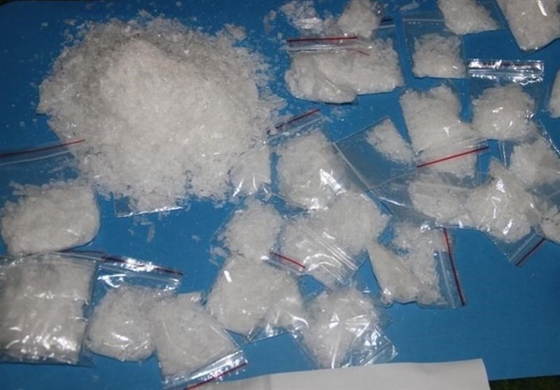 کشف 140 گرم شیشه از زن مواد فروش در جنوب پایتخت