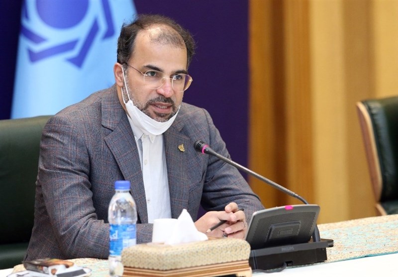 لغو مجوز بانک آینده 42 درصد از اضافه‌برداشت شبکه بانکی را رفع کرد