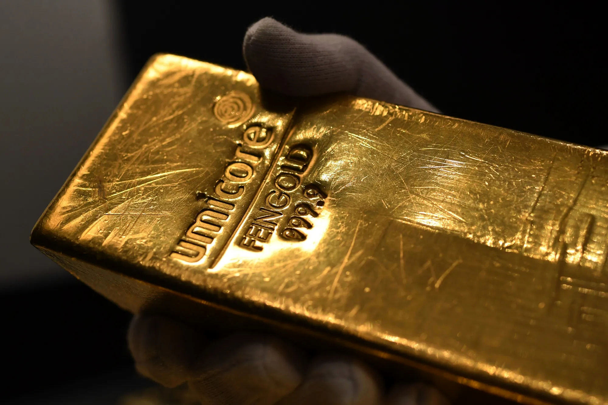 آخرین قیمت طلا/ ریزش شبانه قیمت + جدول