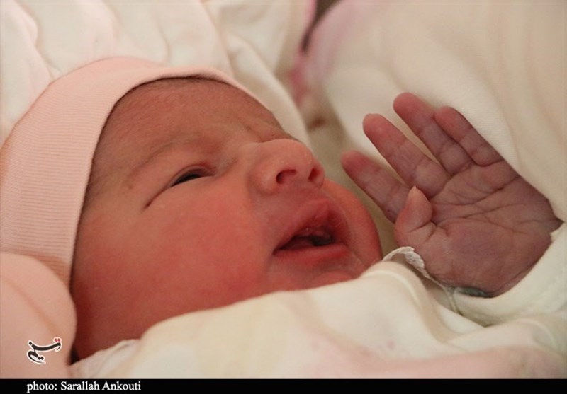 مناطق کم‌برخوردار نرخ باروری بالاتری دارند/ ایرانی‌ها تمایل به داشتن بیش از 2 فرزند دارند