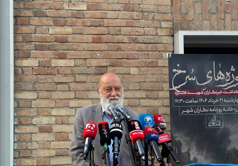 چمران: هیچ «پروانه محرمانه‌ای» در حریم صادر نشده/مراقب بازی زمین‌خواران با اسم قانون باشید