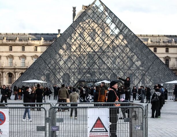 بدبیاری تازه در لوور - ایسنا