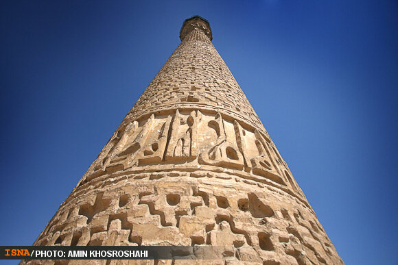 حضور سفرای شهرهای خواهرخوانده سمنان در همایش ملی هزاره مناره