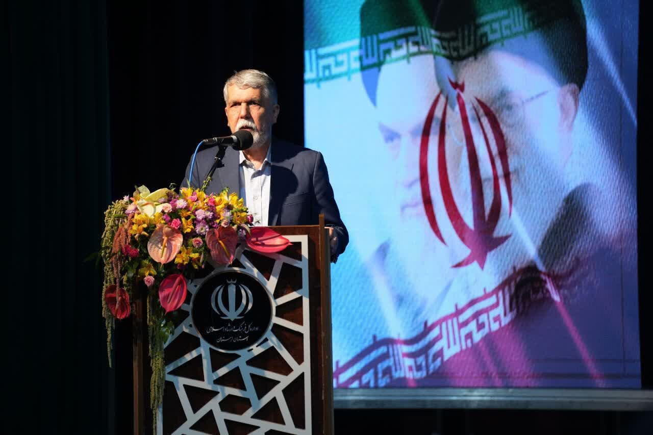 حضور مسئولانه زنان سرزمین‌مان از پشتوانه‌های اصلی رشد فرهنگی و تمدنی کشور است