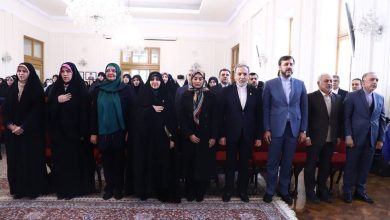 روایت واقعی از زن ایرانی ارائه دهیم/ به وجود زنان ایرانی خارج از کشور افتخار می‌کنیم