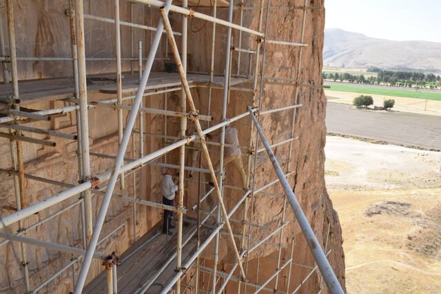 مرمت در بلندای تاریخ؛ آرامگاه خشایارشا در نقش رستم زیر چتر حفاظت تخصصی