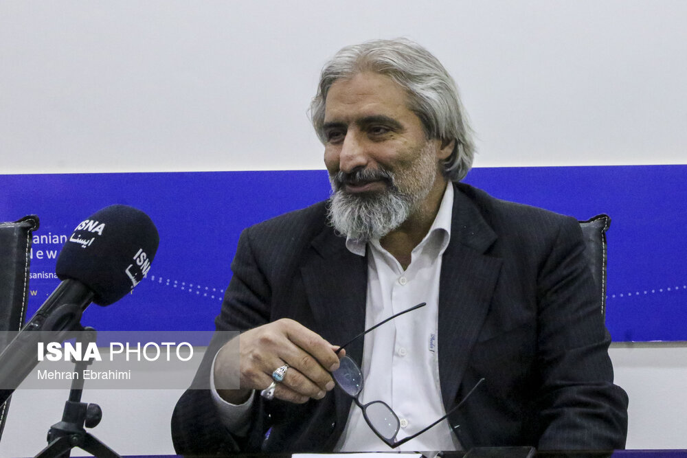 معرفی جاذبه‌های کمترشناخته‌شده مشهد با «اتوبوس گردشگری»