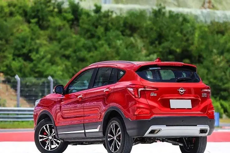 مقایسه هایما 8S و فیدلیتی الیت؛ نبرد شاسی‌بلند‌های زیر 2.5 میلیارد