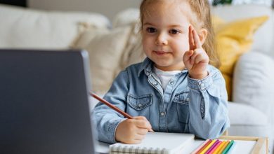 والدین؛ شریک آموزشی نسل آنلاین