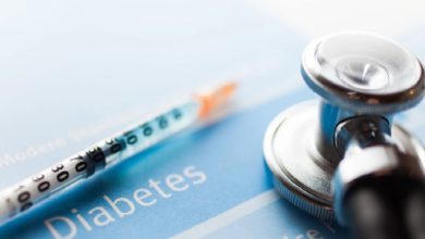 پرخوری، پرنوشی، کاهش وزن و پرادراری از علائم مشخص دیابت است