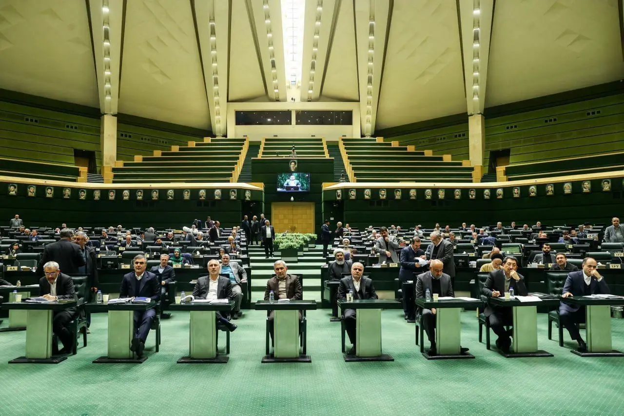 جراحی ارزی یا بحران تصمیم‌سازی؛ چرا «تضاد در تیم اقتصادی» خطرناک‌تر از تورم است؟