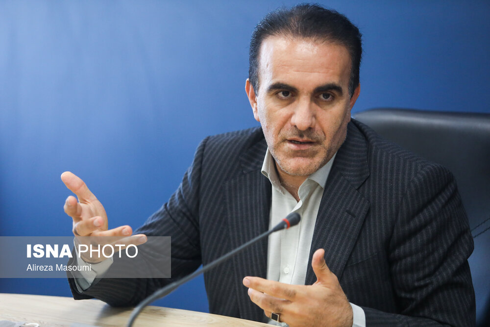 خروج ۳۰۰۰۰ پزشک از چرخه طبابت کشور/ خطای استراتژیک در افزایش پذیرش دانشجوی پزشکی