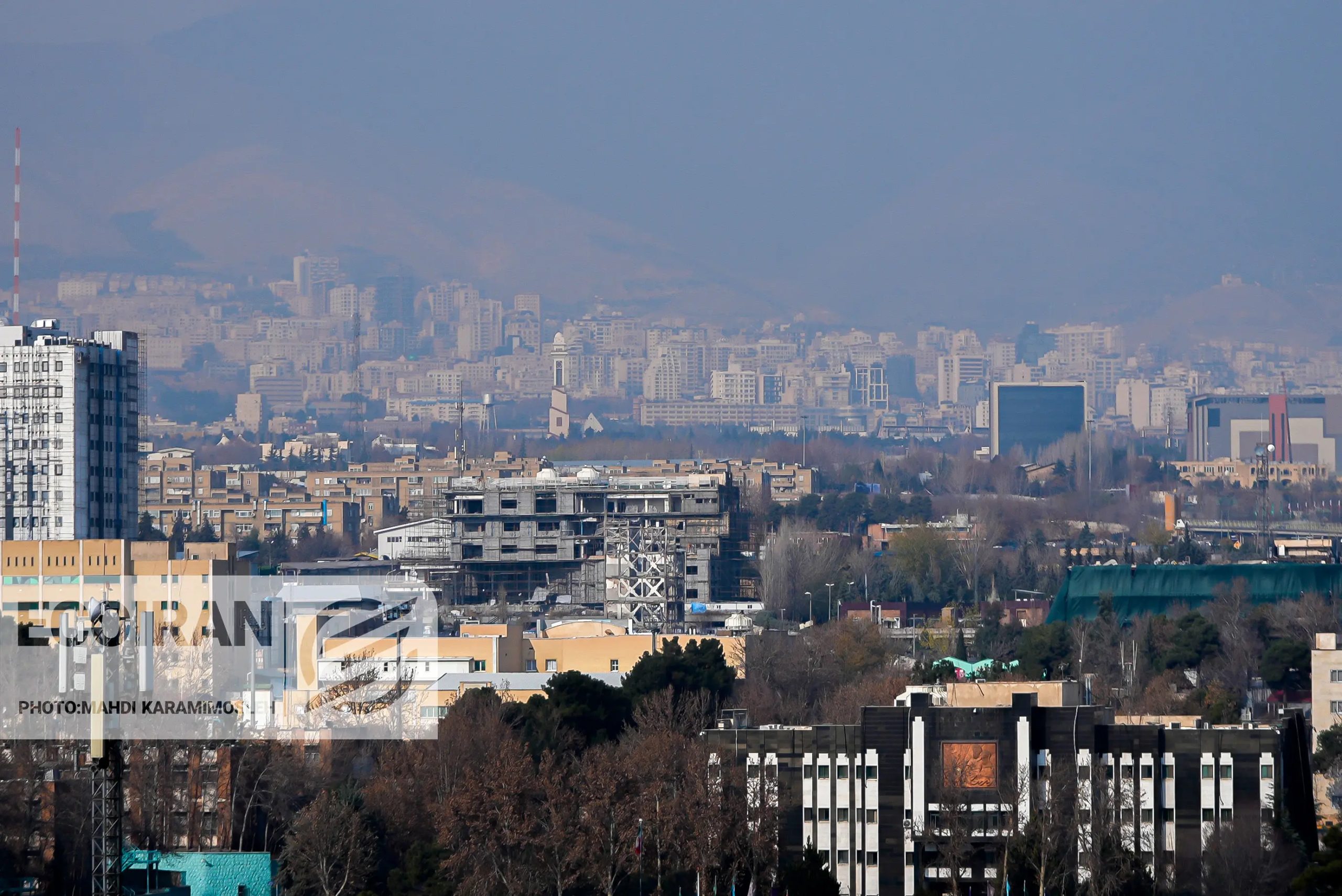 سیگنال جنگ به بازار مسکن/ بسیاری از پروژه‌های ساختمانی متوقف شده‌اند