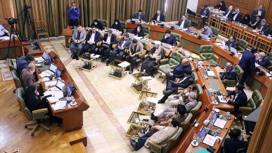 مردم راه خود را از اغتشاشگران جدا کردند