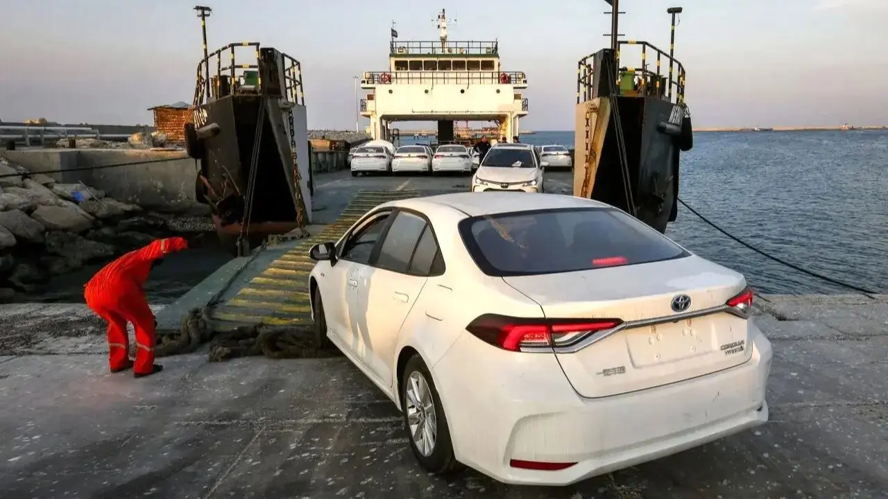 چرا واردات خودروهای دست دوم زمین‌ گیر شد؟