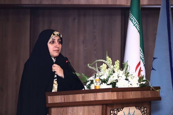 رهبر شهید با ارائه الگوی سوم برای زن مسلمان واقعیت زنان ایران را تئوریپردازی و مدون کردند
