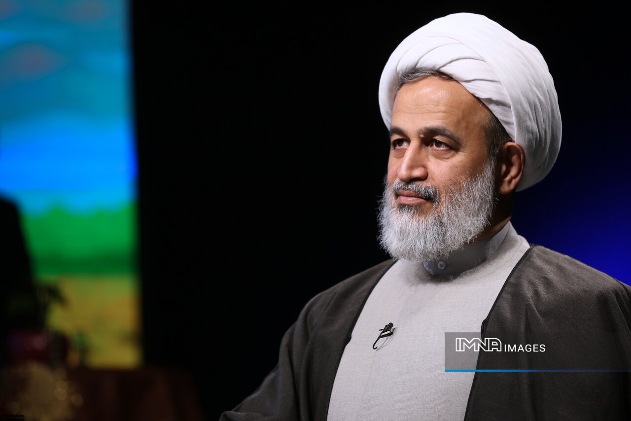 پناهیان: نیت، حلقه مغفول در تربیت فرزندان و مهم‌ترین عامل تقرب به خداوند است