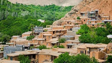 جلوه‌نمایی پایتخت نساجی ایران در روستای شکوفه‌های سیب