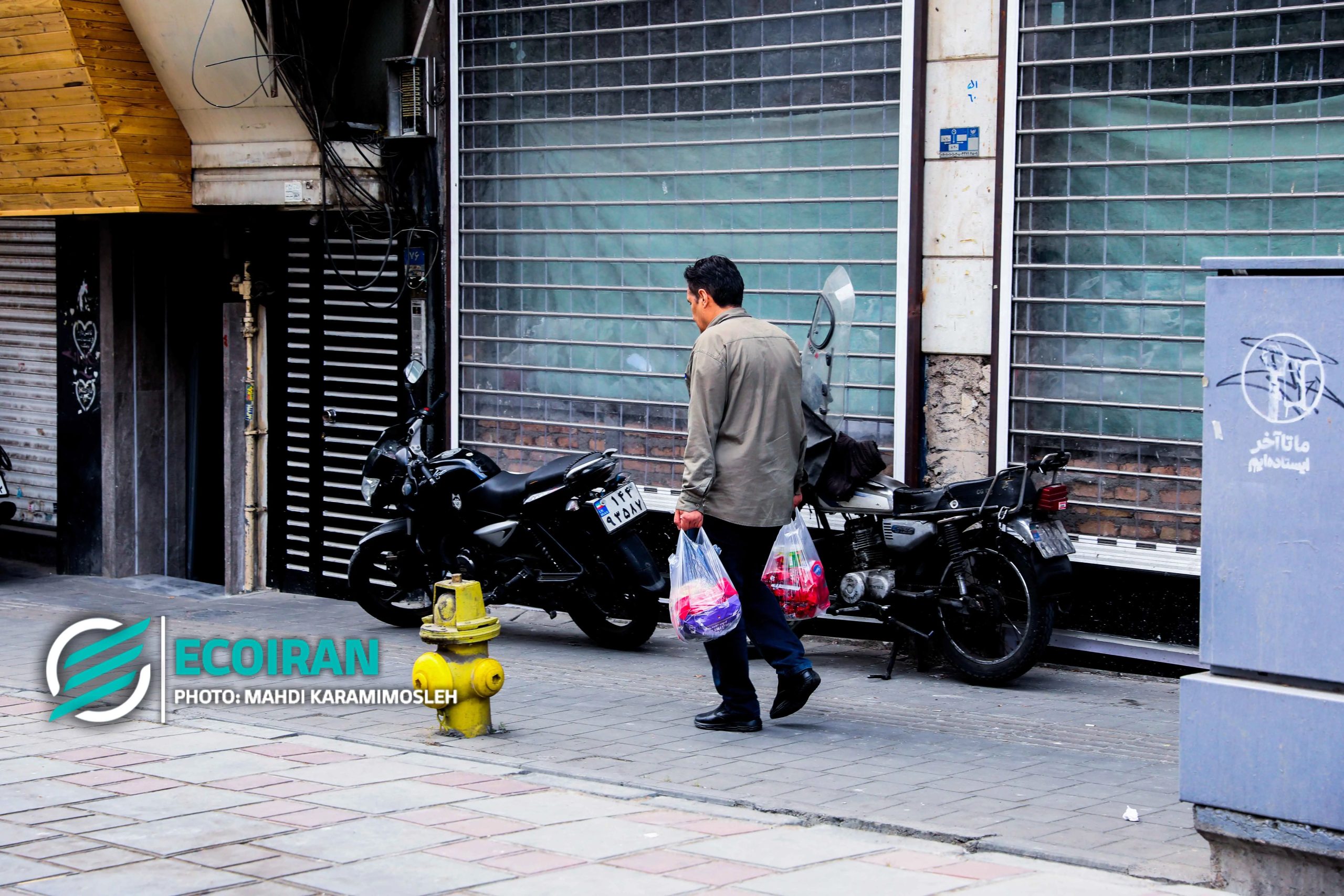 تورم کل در مرداد تقریبا ثابت ماند؛ خوراکی‌ها با سرعت بیشتری گران شدند