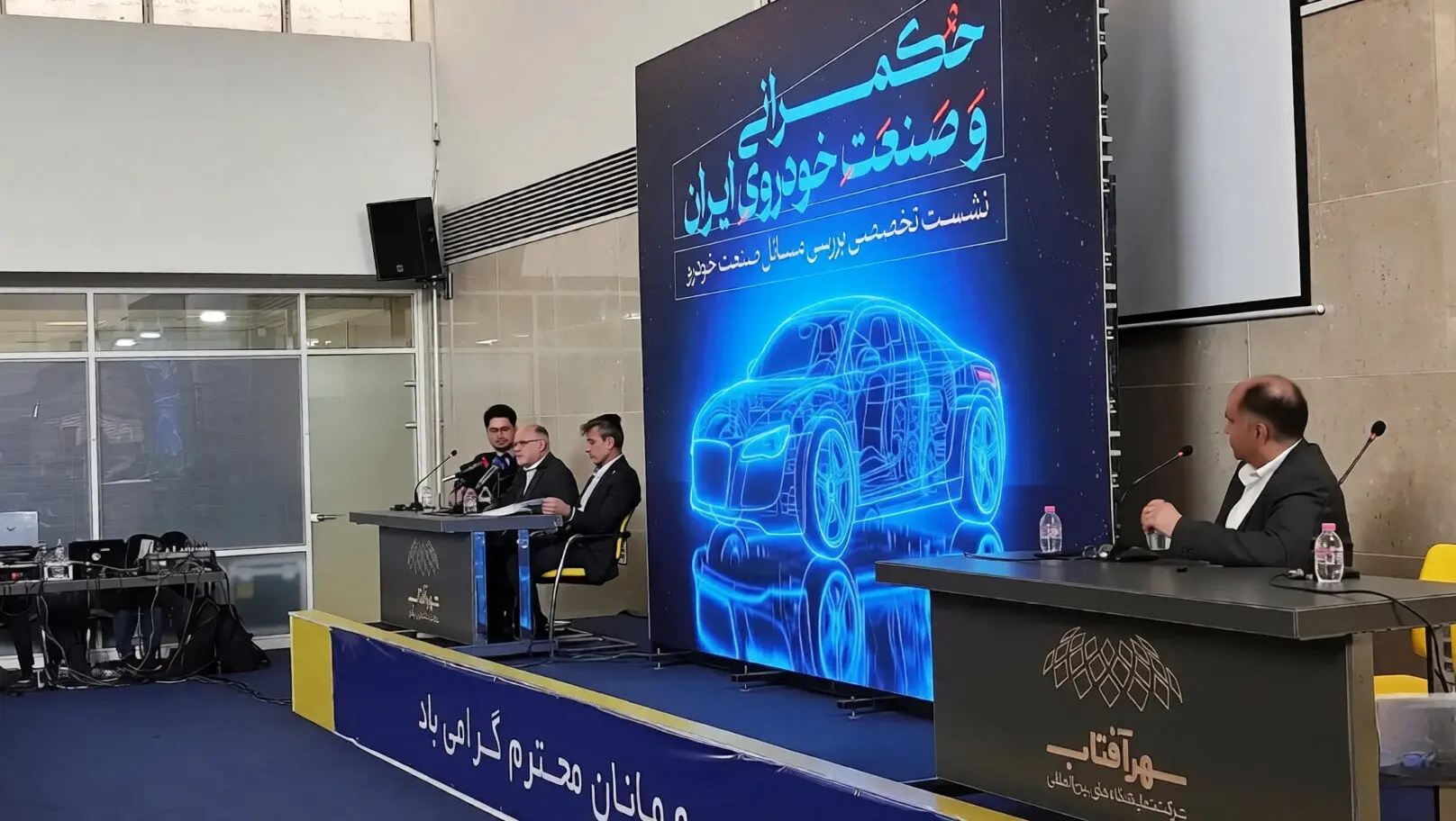 ضرر 600 میلیونی سایپا در تولید هر خودرو؟ / مصرف واقعی بنزین 90 میلیون لیتر در روز است نه 130 میلیون!