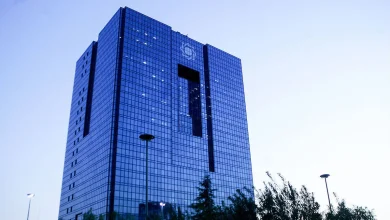خودرو و موبایل از بازار رسمی ارز کنار گذاشته می‌ شوند / خرید سهمیه واردات از بورس کالا!