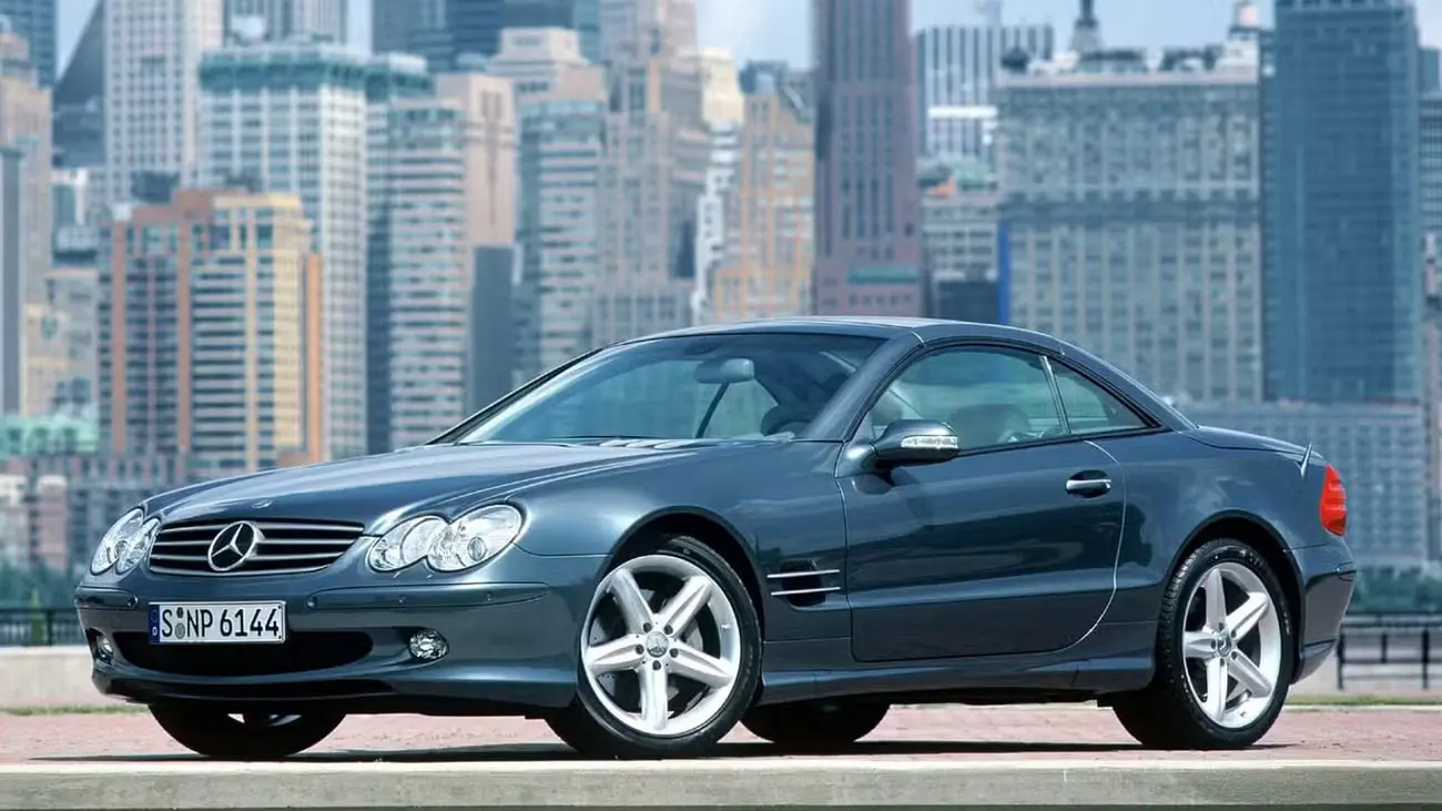 مرسدس‌بنز SL-Class نسل R230